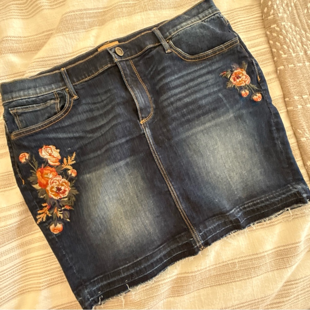 Driftwood Anthropologie Embroidered Denim Skirt 31 (12)